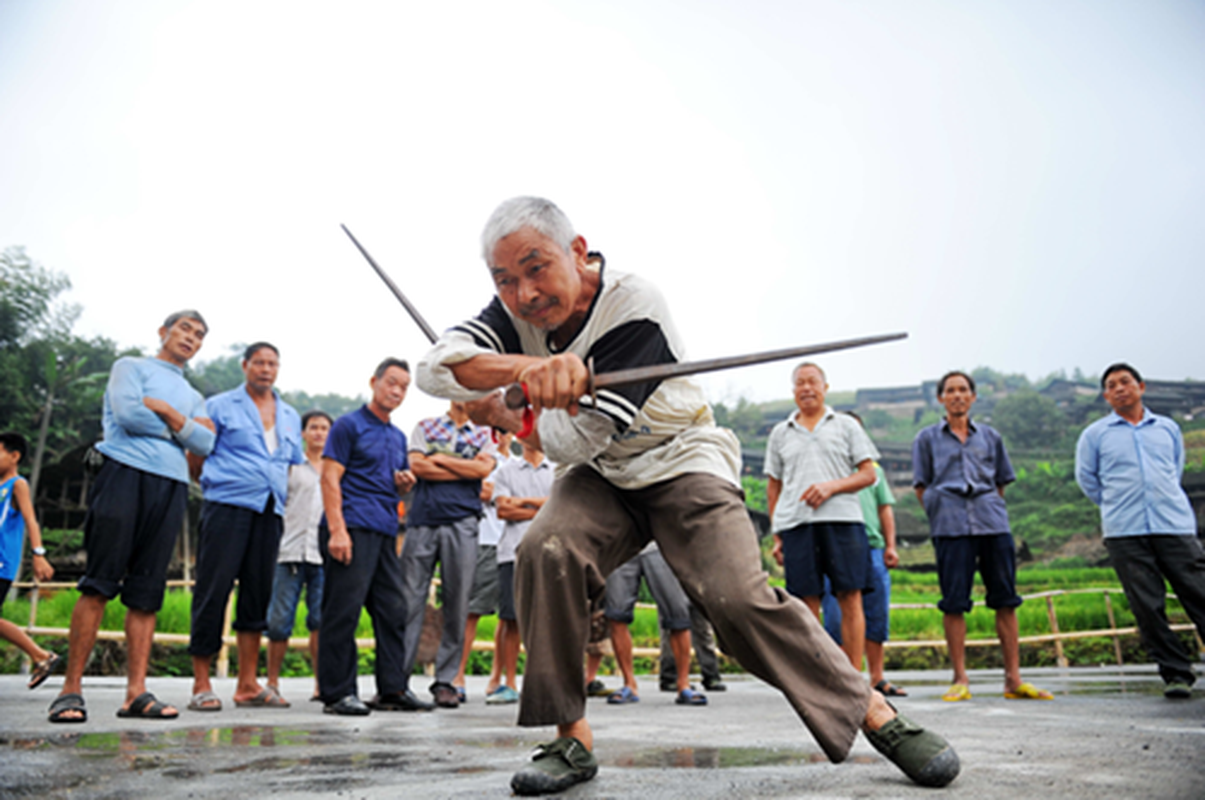 Ngoi lang ky la dung quyen cuoc thay loi chao-Hinh-4